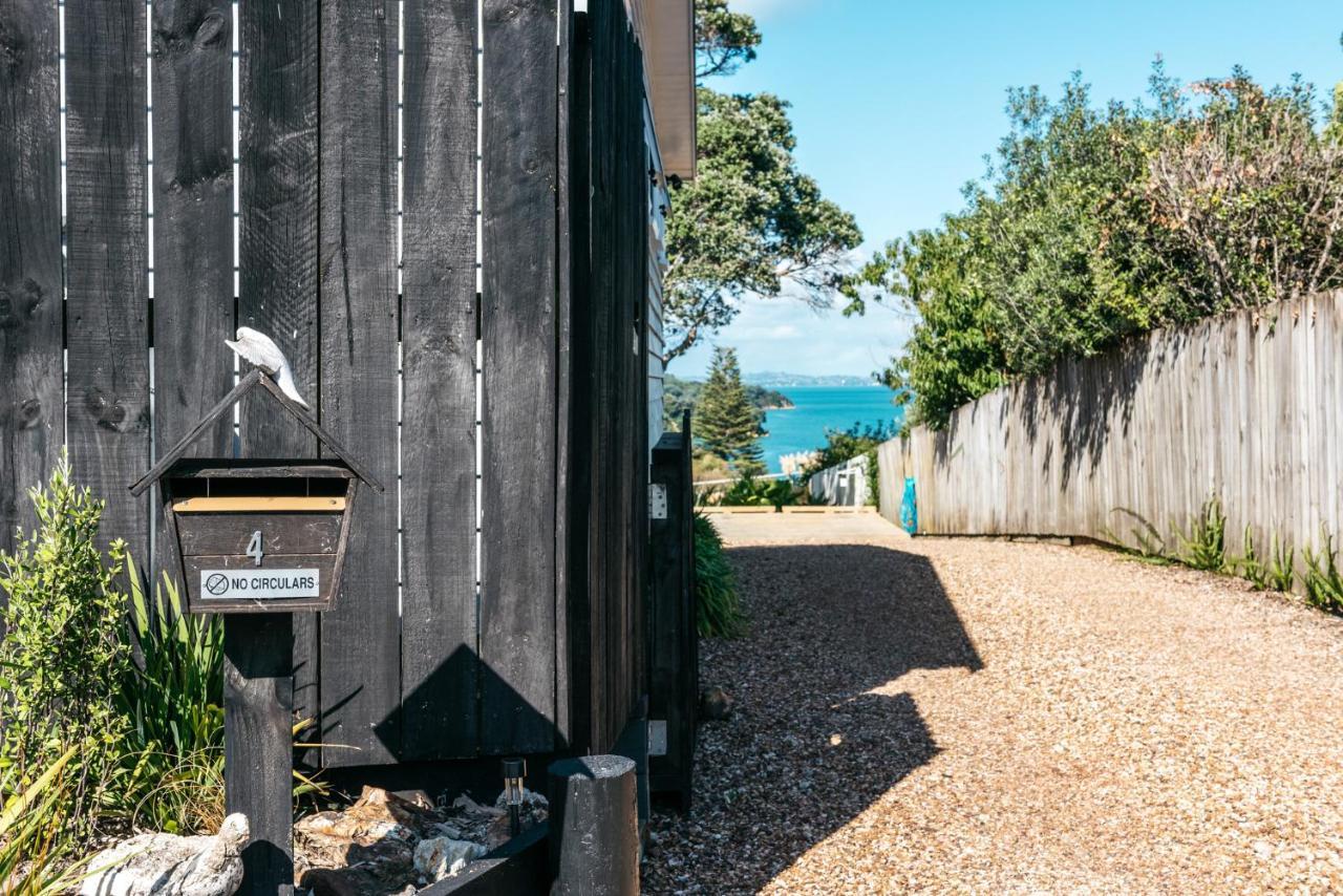 Pohutukawa Cottage, Waiheke Island Surfdale Bagian luar foto