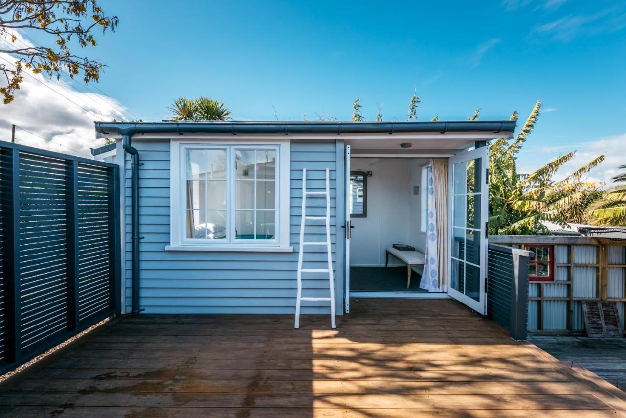Pohutukawa Cottage, Waiheke Island Surfdale Bagian luar foto